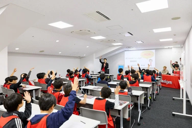 職業講話子供たち参加