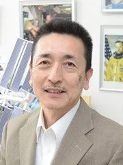 杉本学准教授のポートレート