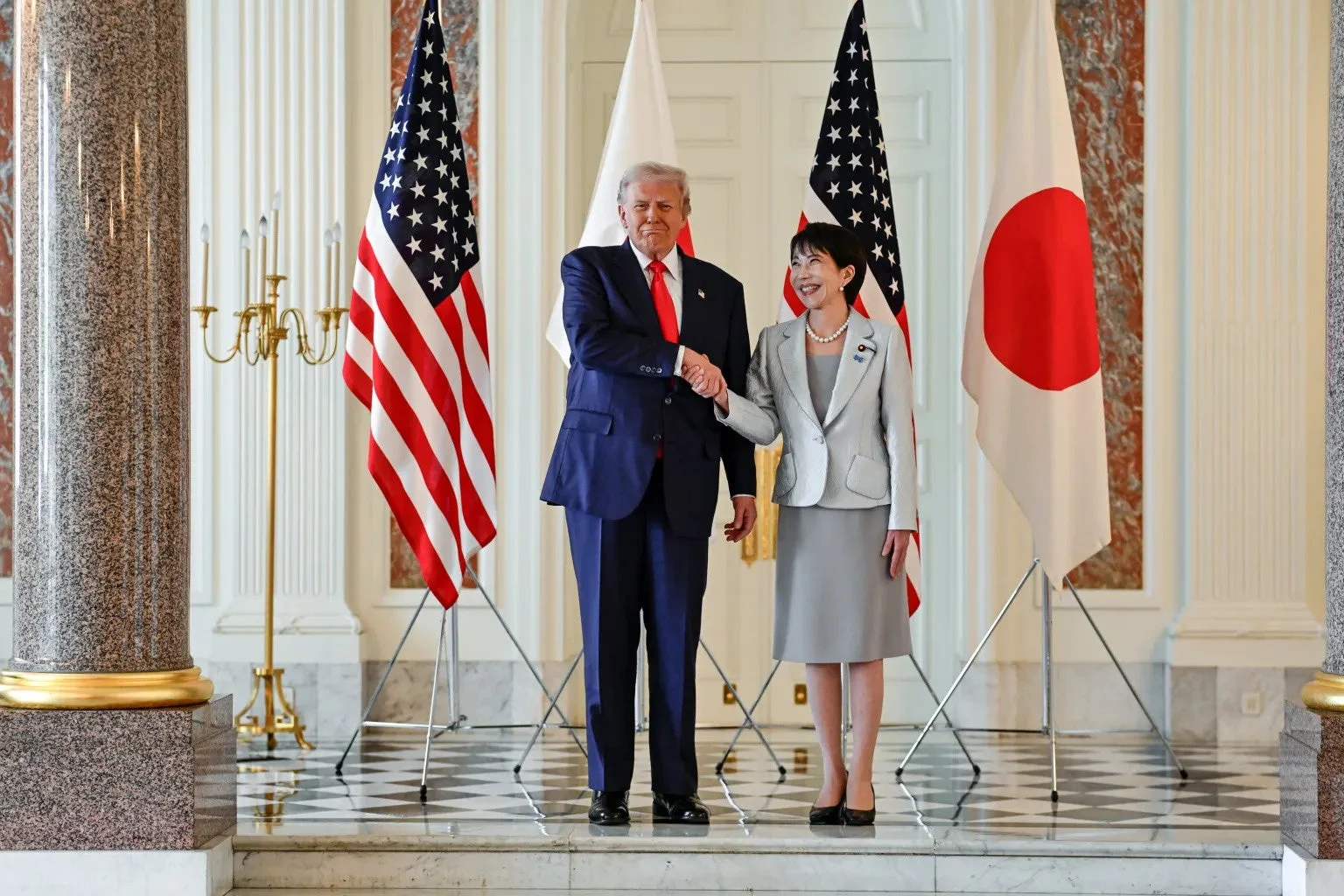 トランプ氏と安倍昭恵氏