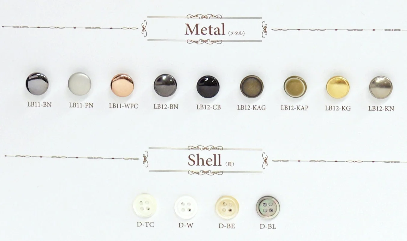 オーダーブラウス有料ボタン(メタル、貝)