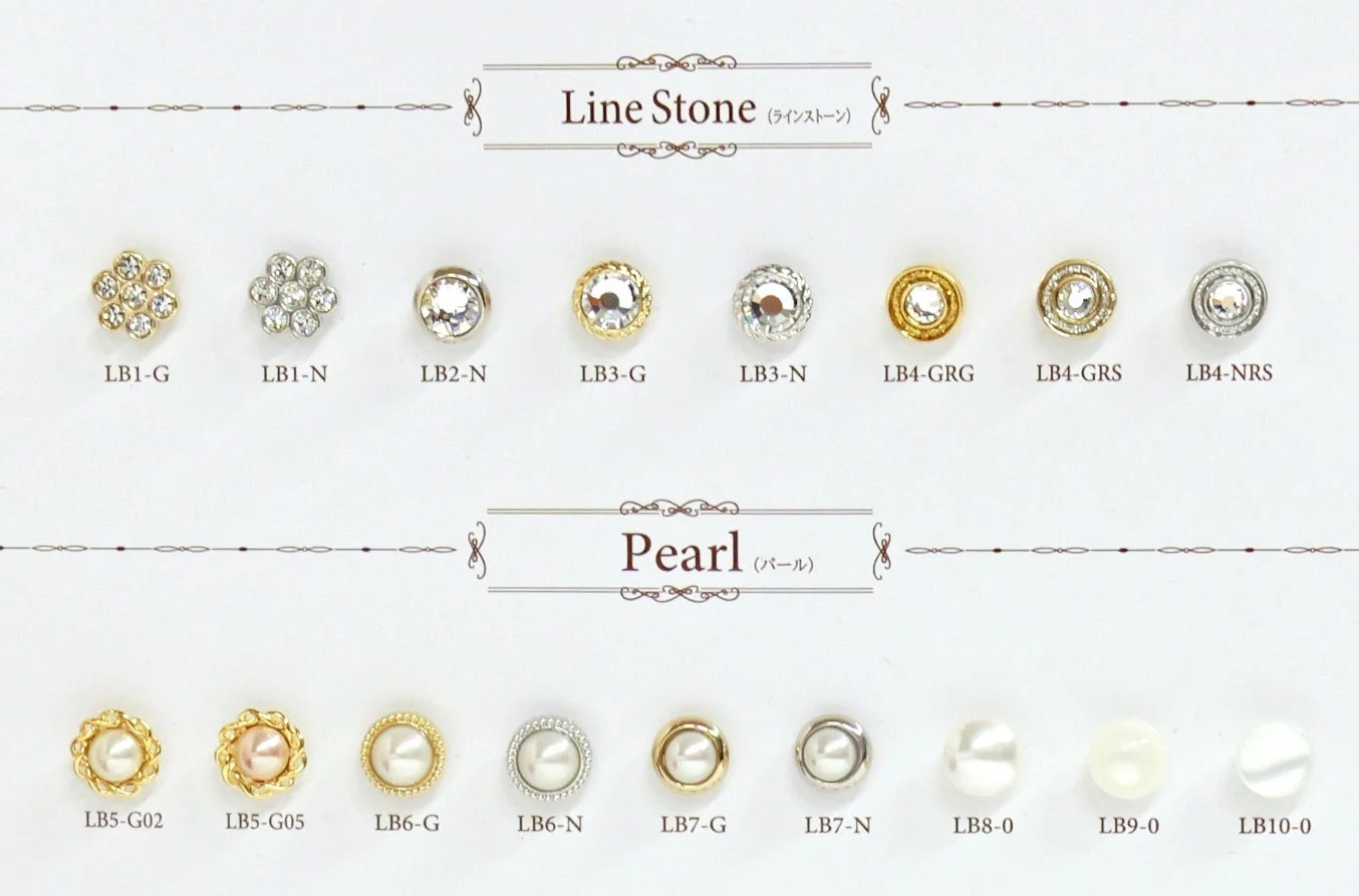 オーダーブラウス有料ボタン(ラインストーン、パール)