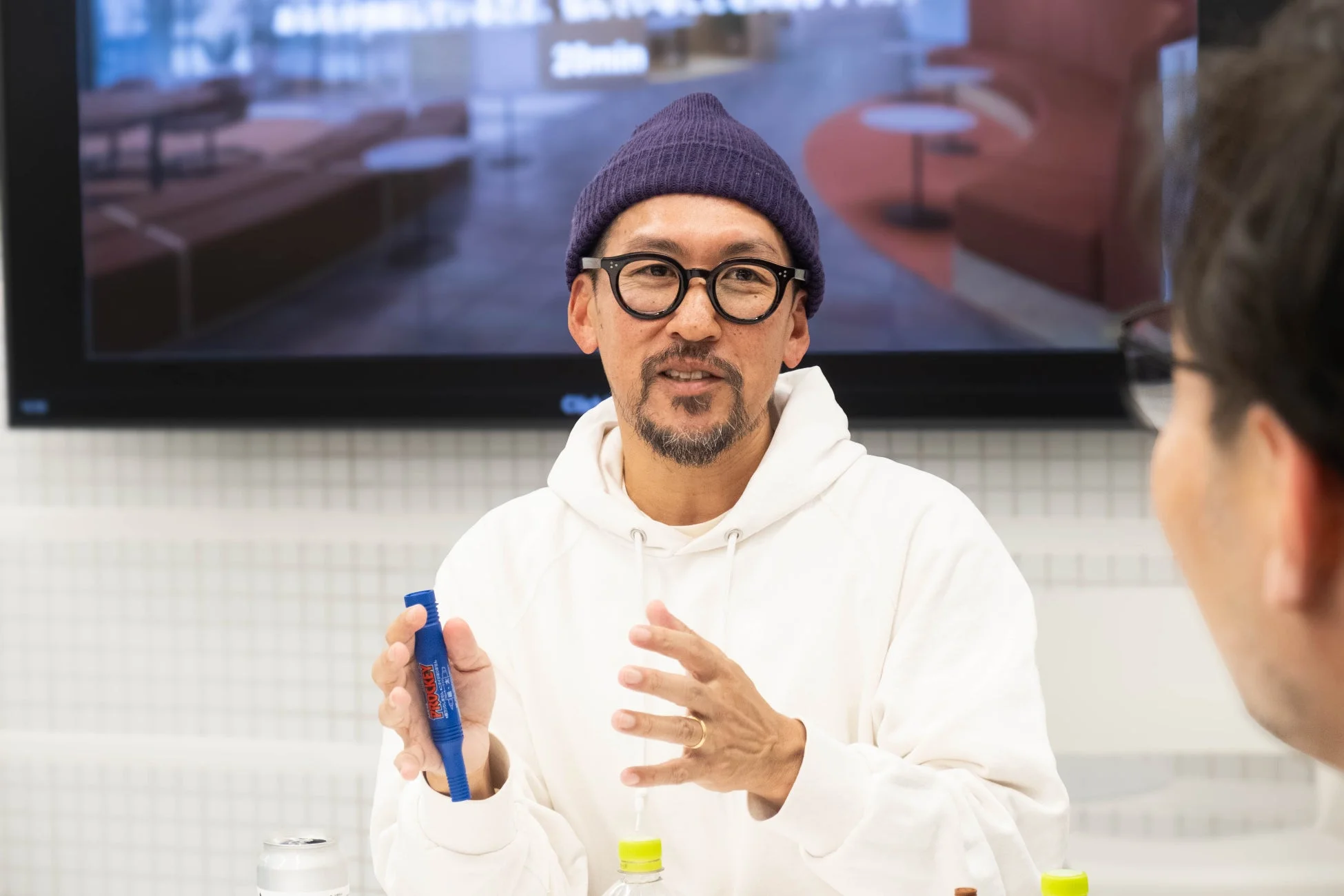 二村康太氏の登壇の様子