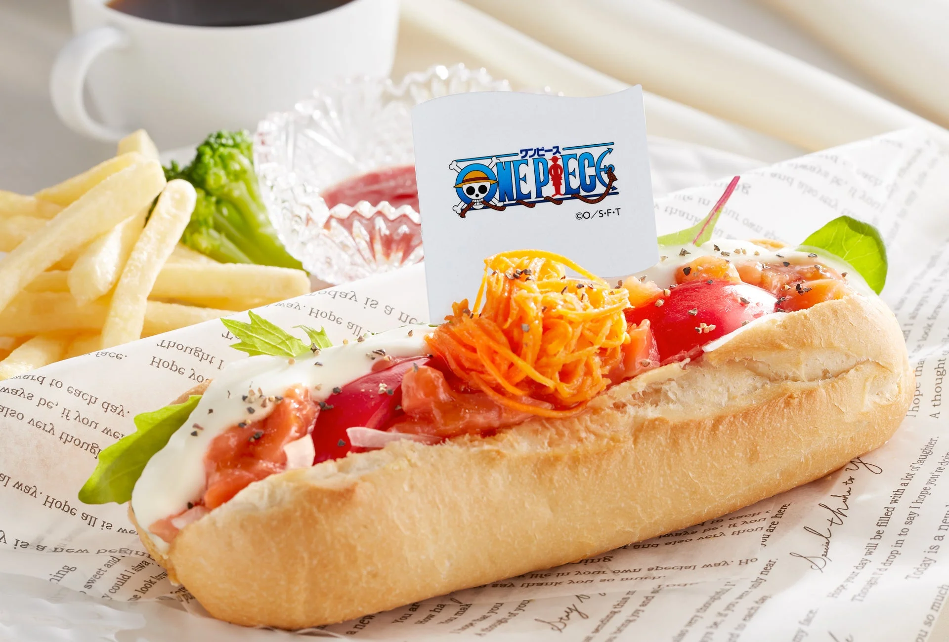 ニコ・ロビンのハナやかモッツァレラサーモンサンド