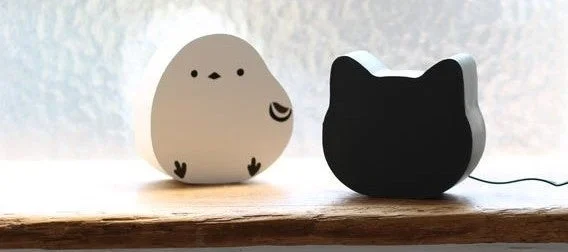 鳥と猫のキャラクターオブジェ