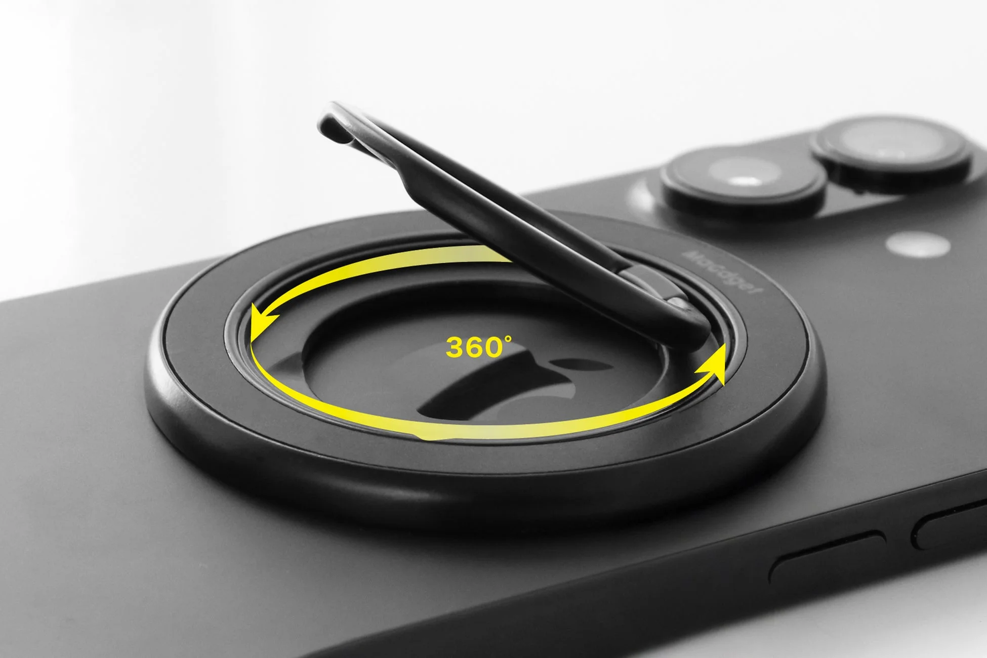 360度回転するスマホリングのクローズアップ