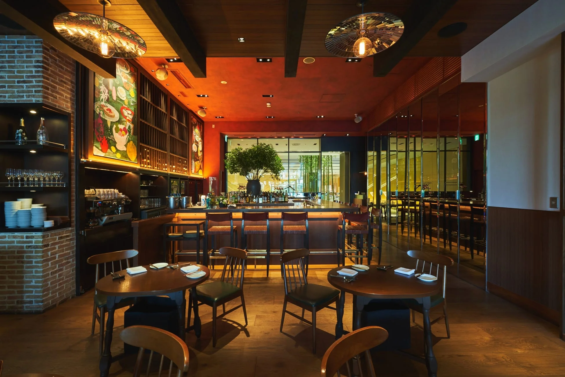 ユニオン スクエア トウキョウのモダンな店内