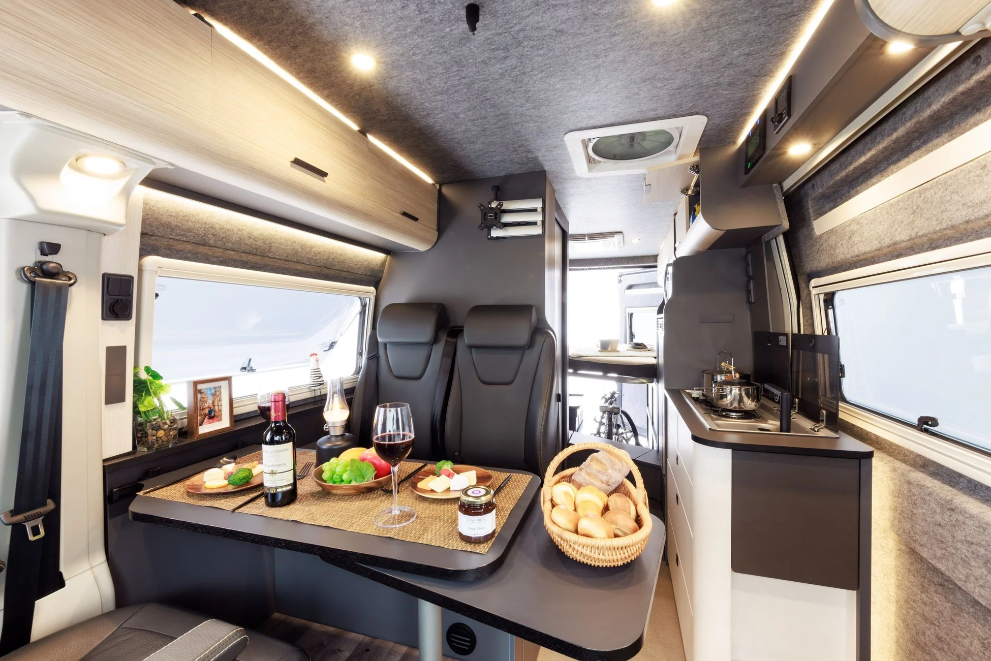 DA VINCIのダイニング