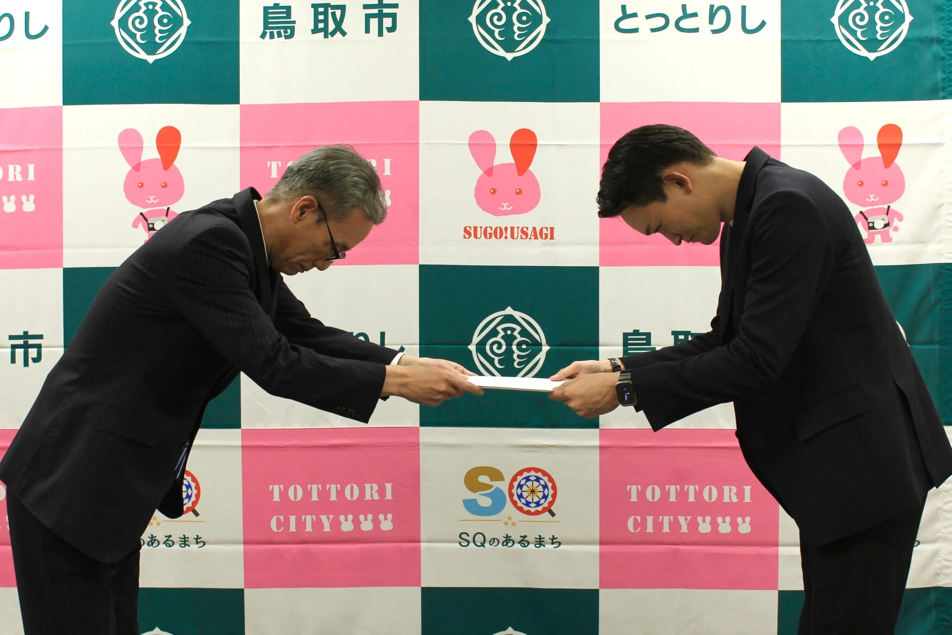 鳥取市長への表敬訪問と意見交換