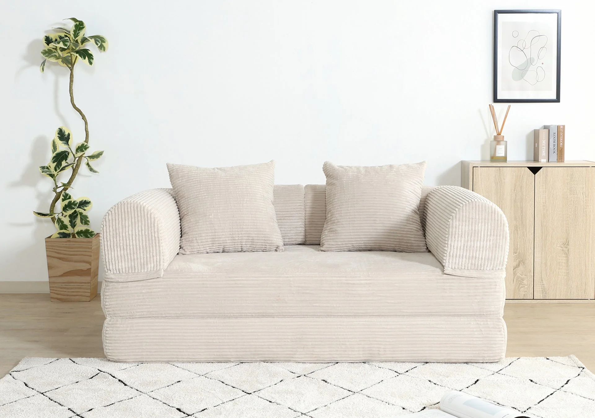 肌ざわりの良いコーデュロイ素材のソファ