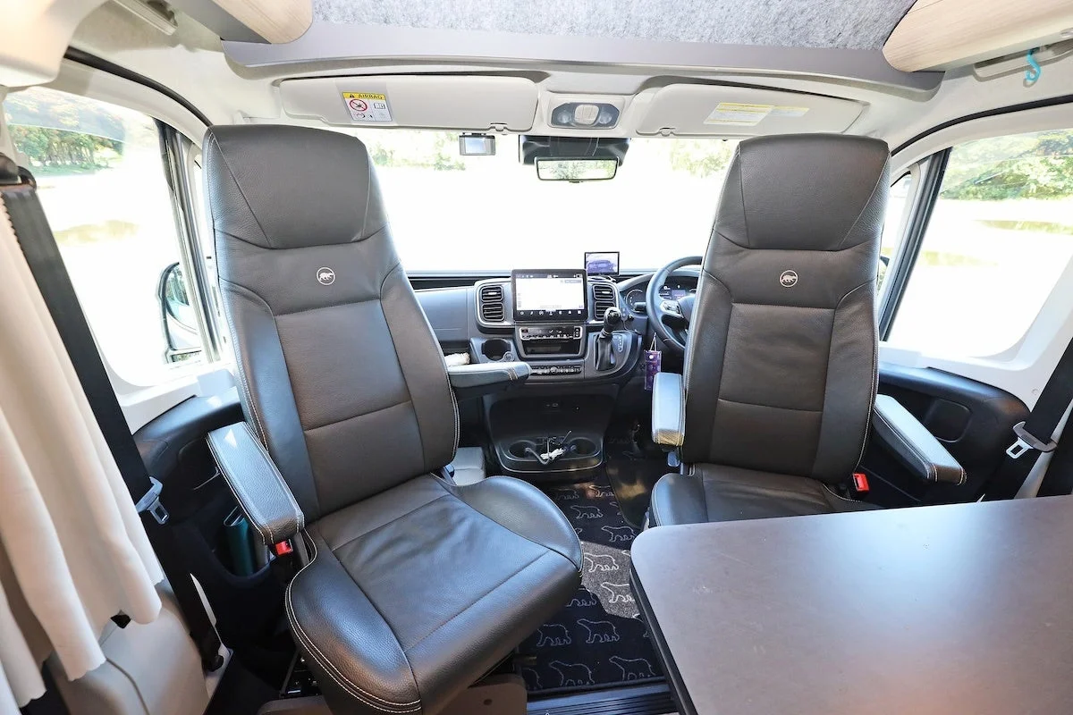 DA VINCIの運転席