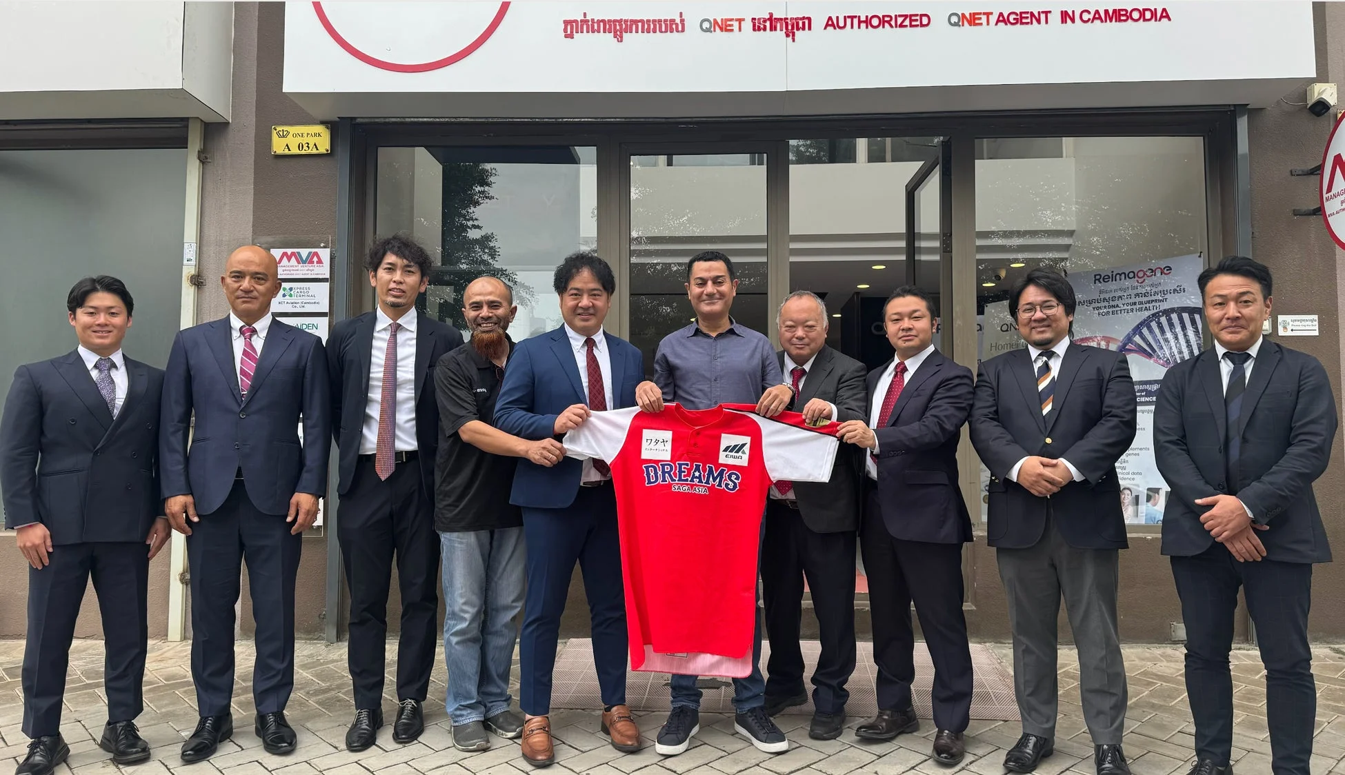 カンボジア国務長官とドリームズ関係者