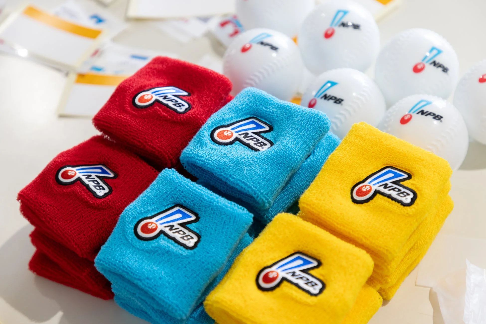 NPBロゴ入りプレゼント