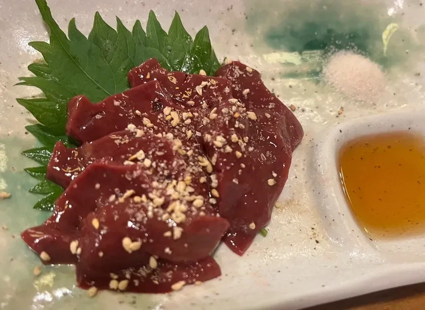 希少部位の生レバー