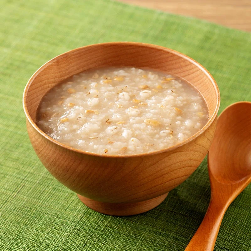 贅沢仕立て 五穀と和風だしのやさしいおかゆ