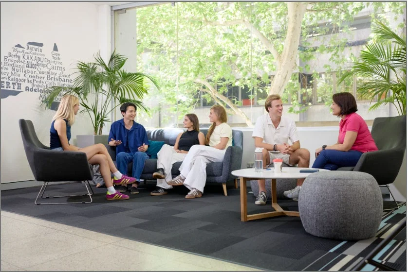 多国籍な学生が交流するELCの様子