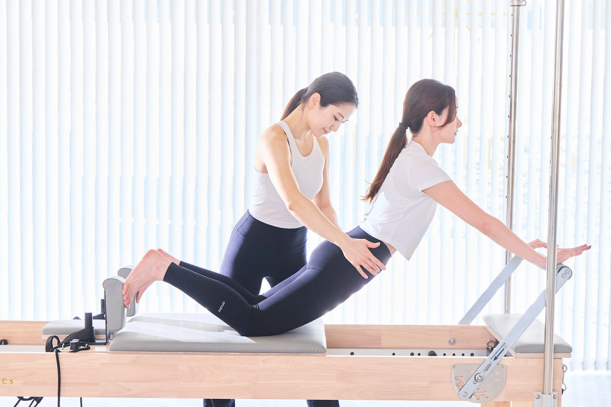 インストラクターとクライアントのセッション風景