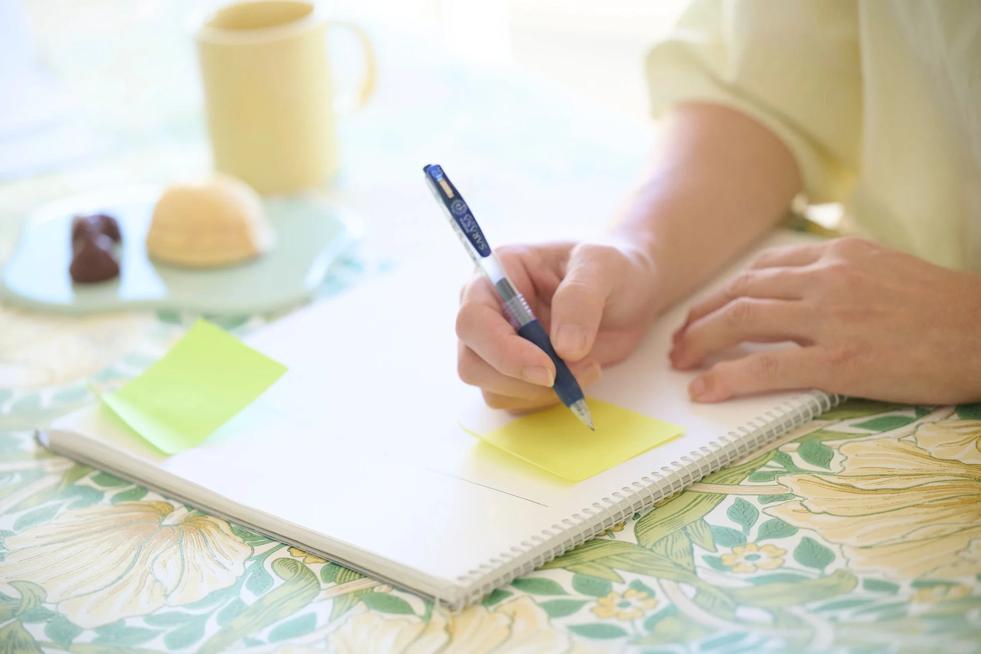 ノートとスイーツ