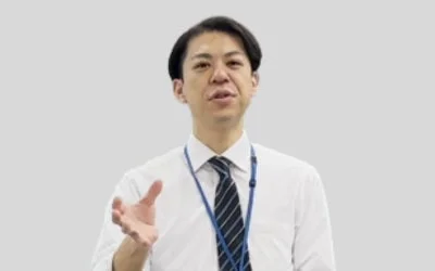 安達 圭亮 講師