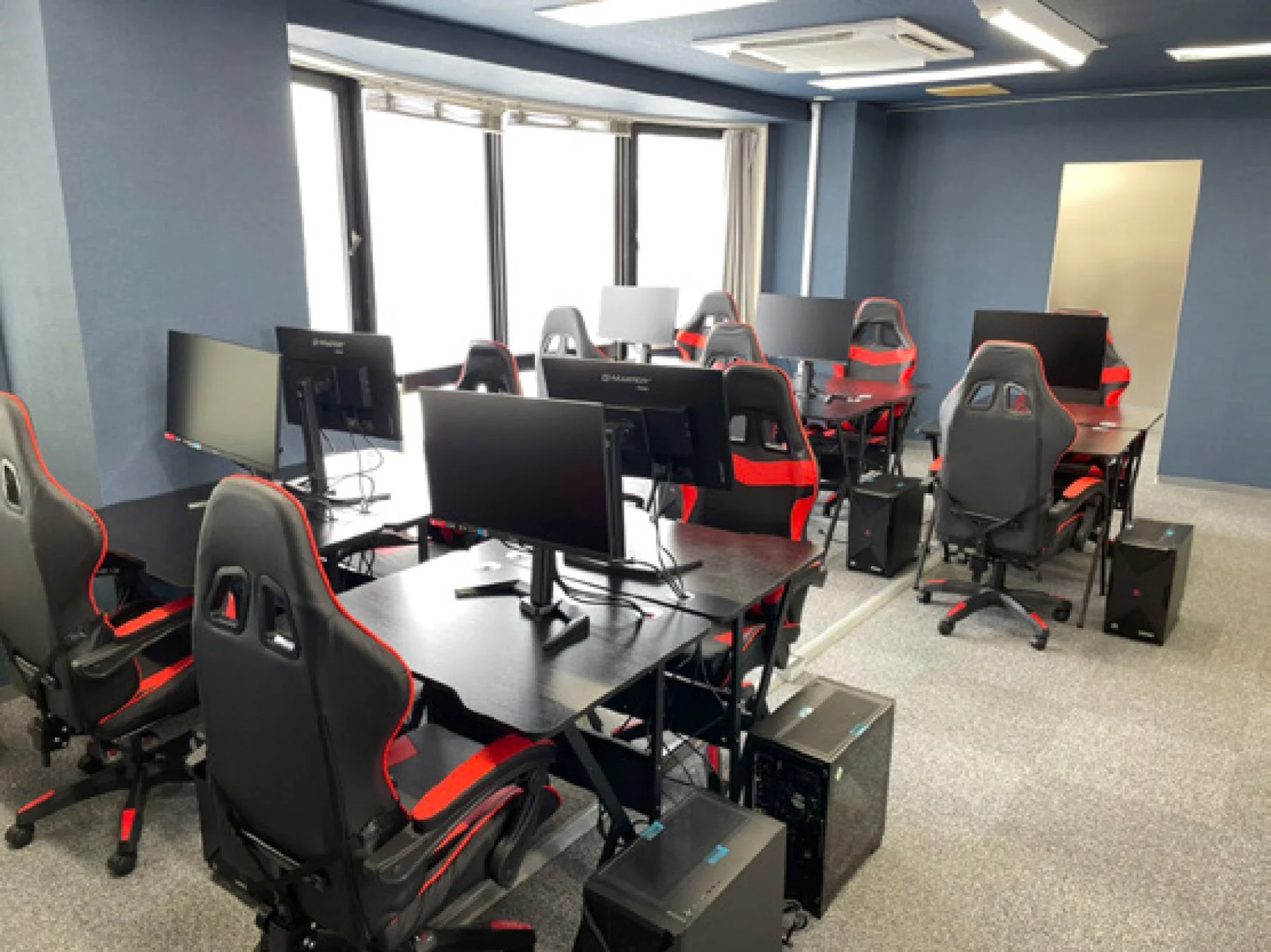 ゲーミングルーム